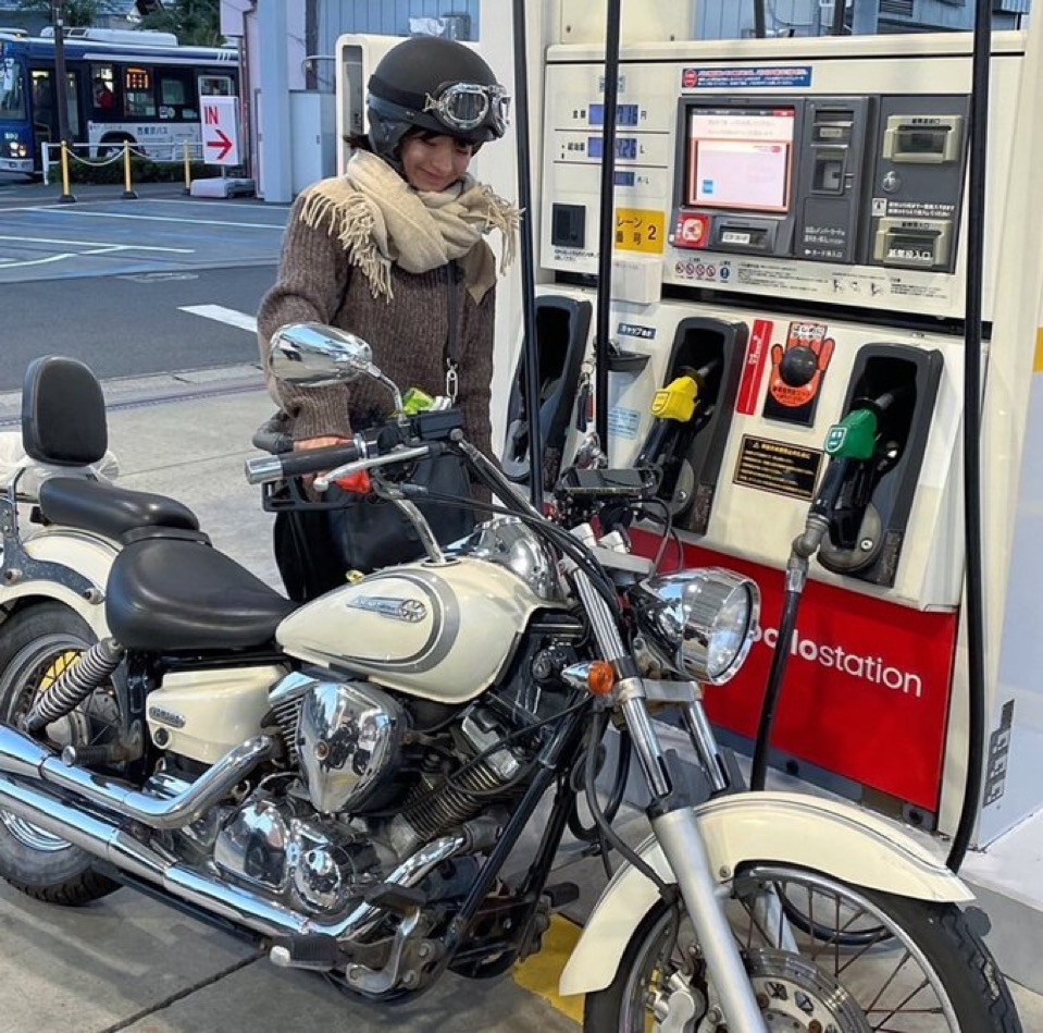 蒔田彩珠の愛車バイクの車種は何?免許取得はいつ?趣味はツーリング！